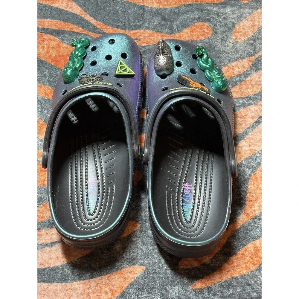 Crocs Harry Potter Dark Arts Iridescent Clog With Charms - Men's 11